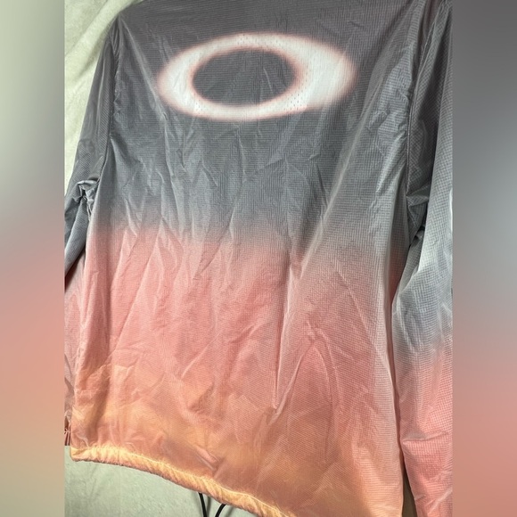 Oakley Medium Y2K INSANE Gradient Pink and Gray Men's Jacket Back Logo EUC - Picture 11 of 15